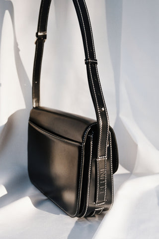 Le Crossbody · Cuir Liégé · Noir · Édition Limitée