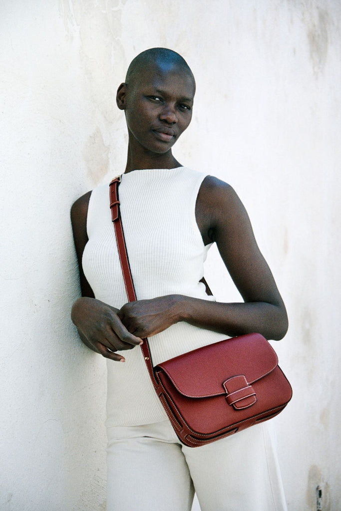 <tc>The Crossbody · Grained Leather · Griotte · Limited Edition</tc>