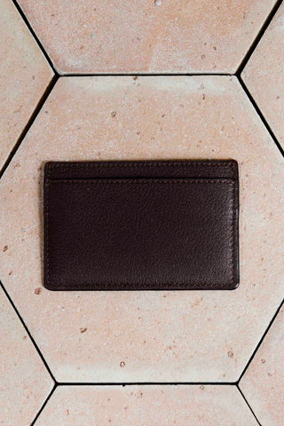 <tc>The Card Holder · Limited Edition</tc>